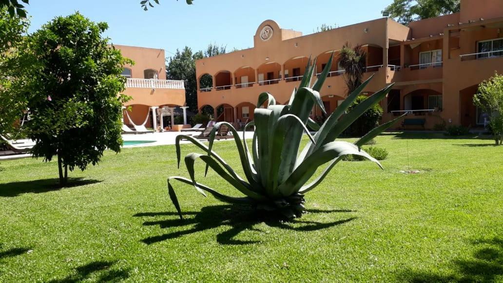 Las Victorias Apart Hotel San Miguel del Monte Exteriör bild